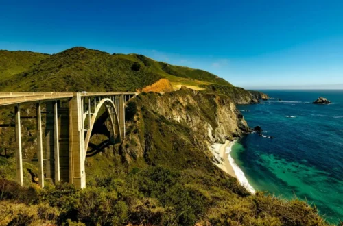Big Sur coastline with Bixby Bridge